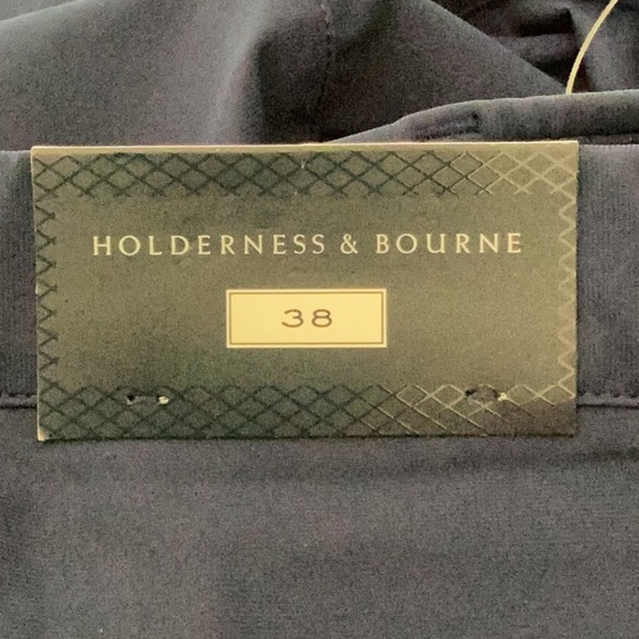 Holderness & Bourne NWT The Harwood Short Navy UPF 50 Quick Dry Anti Wrinkle 38” - Picture 3 of 9